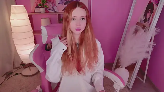 Zoe  Page online show from March 16, 2026, 1:59 pm