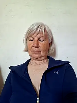KlaudiaDarling online show from April 30, 2026, 8:20 am