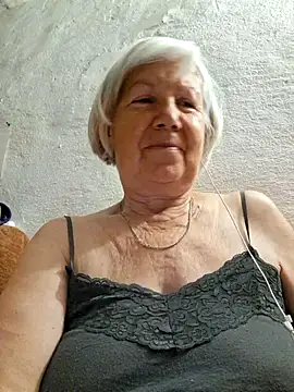 KlaudiaDarling online show from June 20, 2026, 6:54 pm