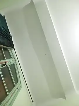 Snapshot of Zackttth chatting on February 4, 2026, 5:30 pm Zackttth online show from February 4, 2026, 5:30 pm