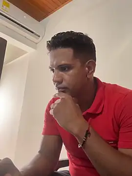 bigdick211292 online show from March 28, 2026, 8:41 pm