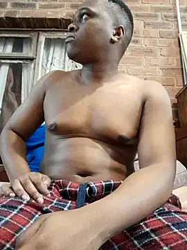 Snapshot of Julio_Don_Dada chatting on July 1, 2026, 11:26 pm Julio Don Dada online show from July 1, 2026, 11:26 pm