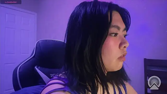 Snapshot of kuromixx444 chatting on February 7, 2026, 5:33 am kuromixx444 online show from February 7, 2026, 5:33 am