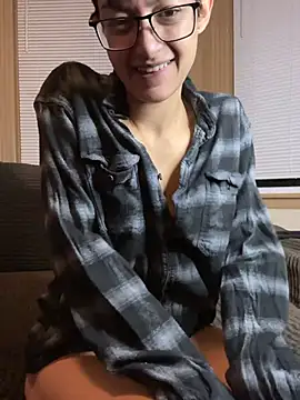 FaiiryArii online show from January 12, 2026, 4:29 am