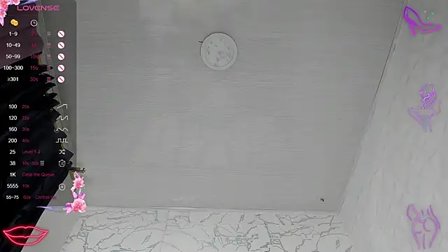 Lunahot68 online show from March 15, 2026, 3:23 am