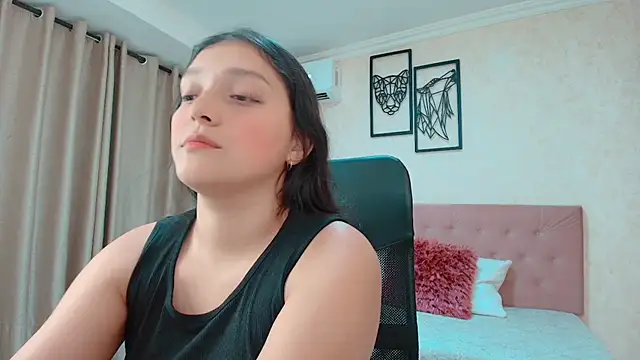 Snapshot of littlemolly_walcott chatting on June 26, 2026, 10:58 pm littlemolly walcott online show from June 26, 2026, 10:58 pm