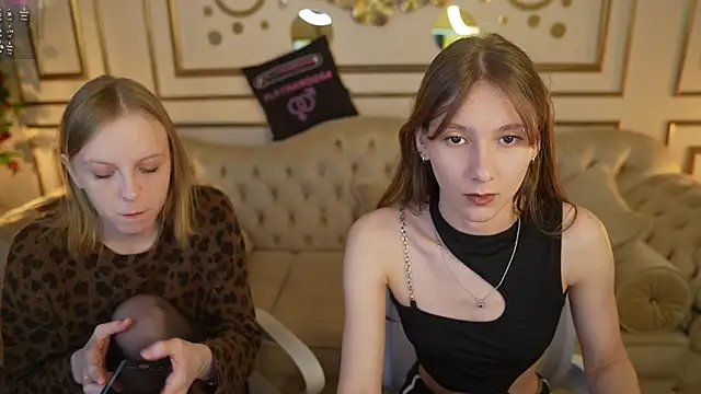 Snapshot of Stefany-SWEET chatting on February 8, 2026, 11:24 am Stefany-SWEET online show from February 8, 2026, 11:24 am