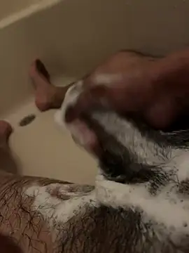 elpapigrande12 online show from March 12, 2026, 3:56 am