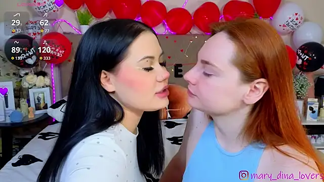 Snapshot of Mary_Dina chatting on February 15, 2026, 5:15 am Mary Dina online show from February 15, 2026, 5:15 am