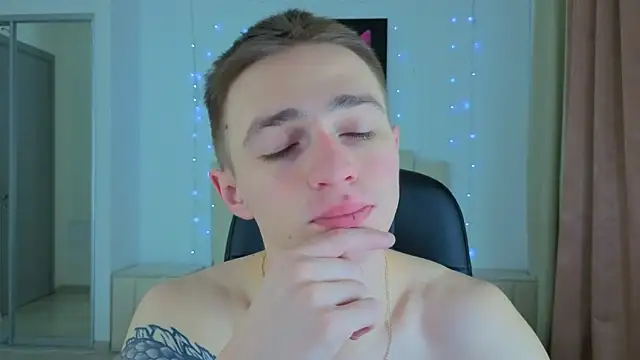 LEO  MILLER online show from January 7, 2026, 5:48 pm