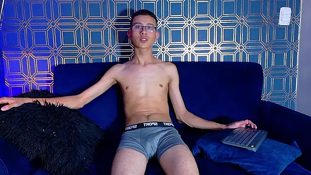 asher lux online show from February 5, 2026, 8:13 pm