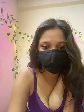 Snapshot of sexyyy_sonia chatting on July 13, 2026, 5:54 am sexyyy sonia online show from July 13, 2026, 5:54 am