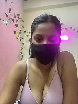 Snapshot of sexyyy_sonia chatting on July 28, 2026, 5:47 am sexyyy sonia online show from July 28, 2026, 5:47 am