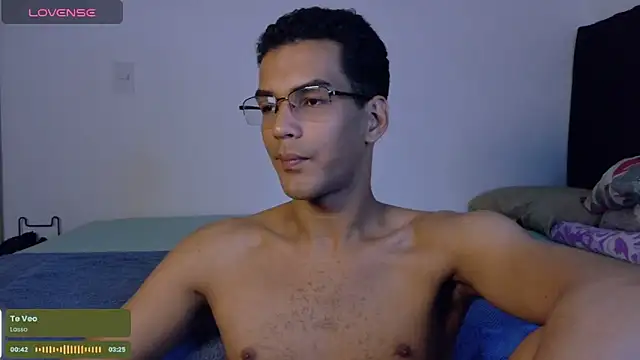 Pikashu7u7 online show from February 8, 2026, 2:59 am