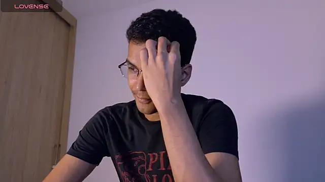 Pikashu7u7 online show from March 15, 2026, 11:00 pm