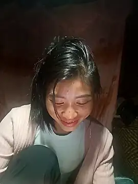 Snapshot of Hiniyk2 chatting on May 6, 2026, 2:11 pm Hiniyk2 online show from May 6, 2026, 2:11 pm