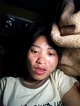 Snapshot of Hiniyk2 chatting on May 7, 2026, 3:28 pm Hiniyk2 online show from May 7, 2026, 3:28 pm