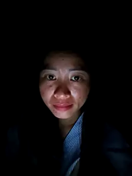 Snapshot of Hiniyk2 chatting on May 11, 2026, 9:45 pm Hiniyk2 online show from May 11, 2026, 9:45 pm