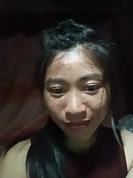 Snapshot of Hiniyk2 chatting on May 25, 2026, 5:13 am Hiniyk2 online show from May 25, 2026, 5:13 am