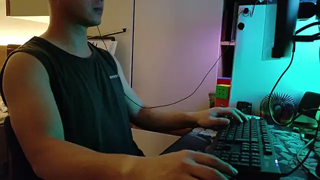OnlyHand9x online show from July 11, 2026, 5:04 pm