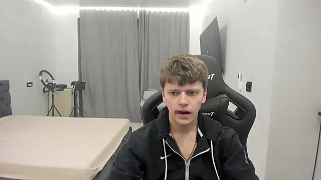 bonekoambalabu online show from February 19, 2026, 4:14 pm