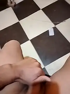 Snapshot of elalmy8890 chatting on January 19, 2026, 10:41 am elalmy8890 online show from January 19, 2026, 10:41 am