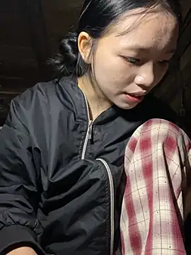 nanaa71 online show from February 17, 2026, 2:19 am