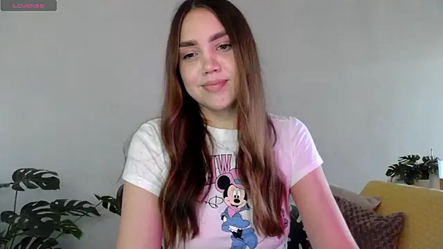 NebulaHavenn online show from March 17, 2026, 5:49 pm