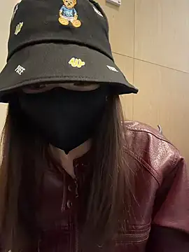 Snapshot of ZJbaby chatting on April 5, 2026, 1:19 pm ZJbaby online show from April 5, 2026, 1:19 pm