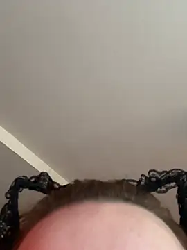 Snapshot of KittyCreamKisses chatting on February 18, 2026, 6:42 am KittyCreamKisses online show from February 18, 2026, 6:42 am