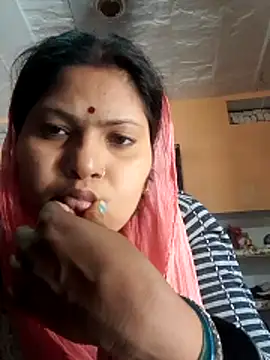 Punam shekh online show from March 18, 2026, 8:06 am