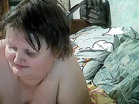 nataly4560 online show from April 30, 2026, 8:04 pm