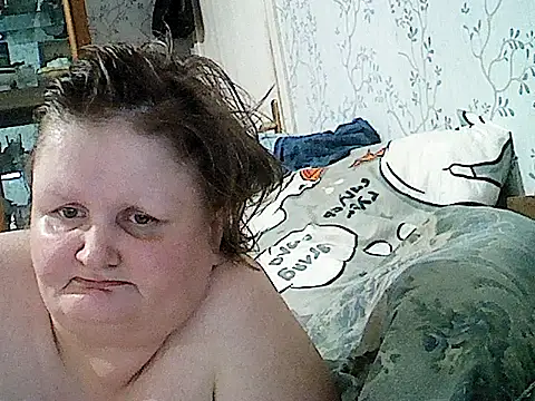 nataly4560 online show from June 17, 2026, 7:37 pm