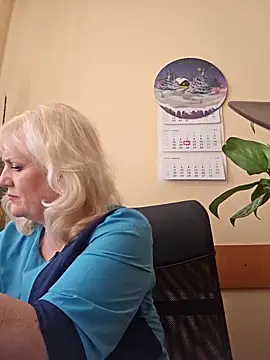 AliceStar333 online show from March 11, 2026, 9:59 am