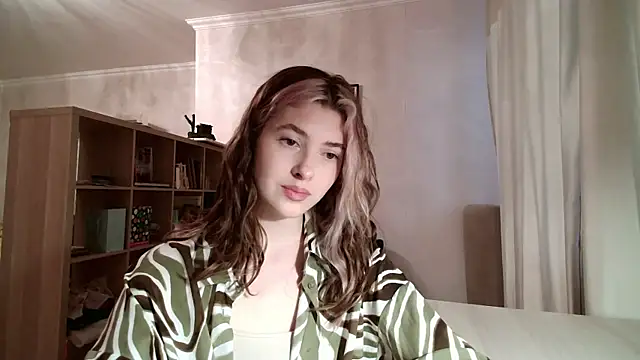 Dia DeAmas online show from February 25, 2026, 12:59 pm