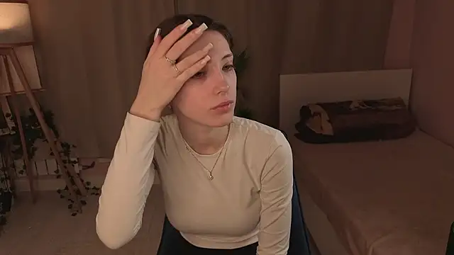 BrianneMallory online show from March 9, 2026, 6:06 am