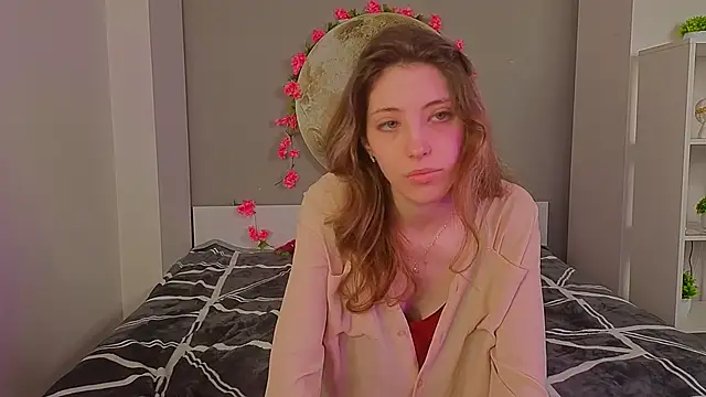 BrianneMallory online show from March 12, 2026, 6:19 am