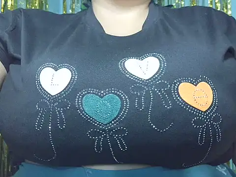 Snapshot of schoco_milff chatting on June 21, 2026, 11:40 pm schoco milff online show from June 21, 2026, 11:40 pm
