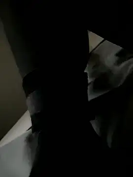 Snapshot of NymphoBuzi chatting on January 9, 2026, 8:54 pm NymphoBuzi online show from January 9, 2026, 8:54 pm