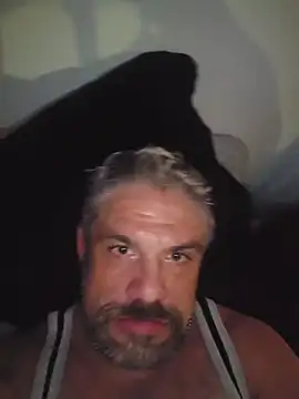 Snapshot of eddy73xxx chatting on June 8, 2026, 9:31 am eddy73xxx online show from June 8, 2026, 9:31 am