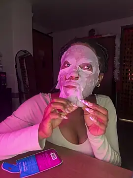 Snapshot of CookiesNcreaming chatting on February 11, 2026, 6:07 am CookiesNcreaming online show from February 11, 2026, 6:07 am