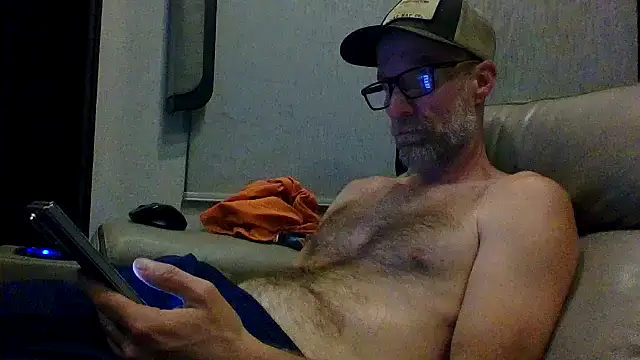 Snapshot of tittycum3636 chatting on June 20, 2026, 9:01 am tittycum3636 online show from June 20, 2026, 9:01 am