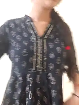 Snapshot of Kanchan7909 chatting on July 28, 2026, 6:20 pm Kanchan7909 online show from July 28, 2026, 6:20 pm