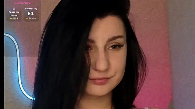 ValeryAlfie online show from April 25, 2026, 3:53 pm