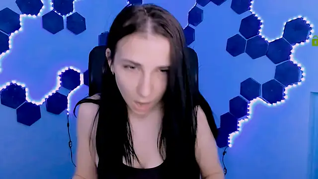 Snapshot of sweetie_chloe_ chatting on April 3, 2026, 8:56 am sweetie chloe online show from April 3, 2026, 8:56 am