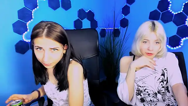 Snapshot of sweetie_chloe_ chatting on May 12, 2026, 8:44 am sweetie chloe online show from May 12, 2026, 8:44 am