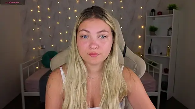 Angel  Grace online show from July 9, 2026, 12:04 am