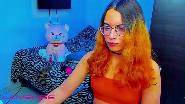 lillykittyyy online show from March 30, 2026, 3:18 am