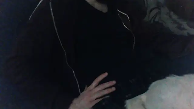 KaelNox online show from April 22, 2026, 2:51 pm