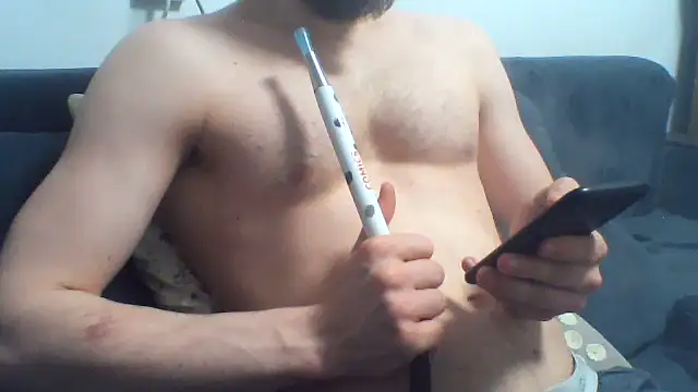 KaelNox online show from June 3, 2026, 7:41 pm
